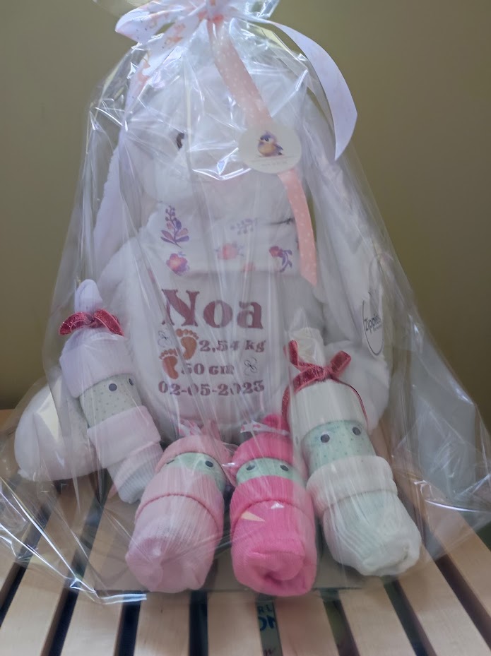 Baby knuffel geboorte geschenk